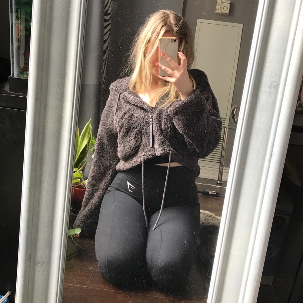 *SOLD* Gymshark Fleece Zip-up Hoodie - Picture 8 of 12
